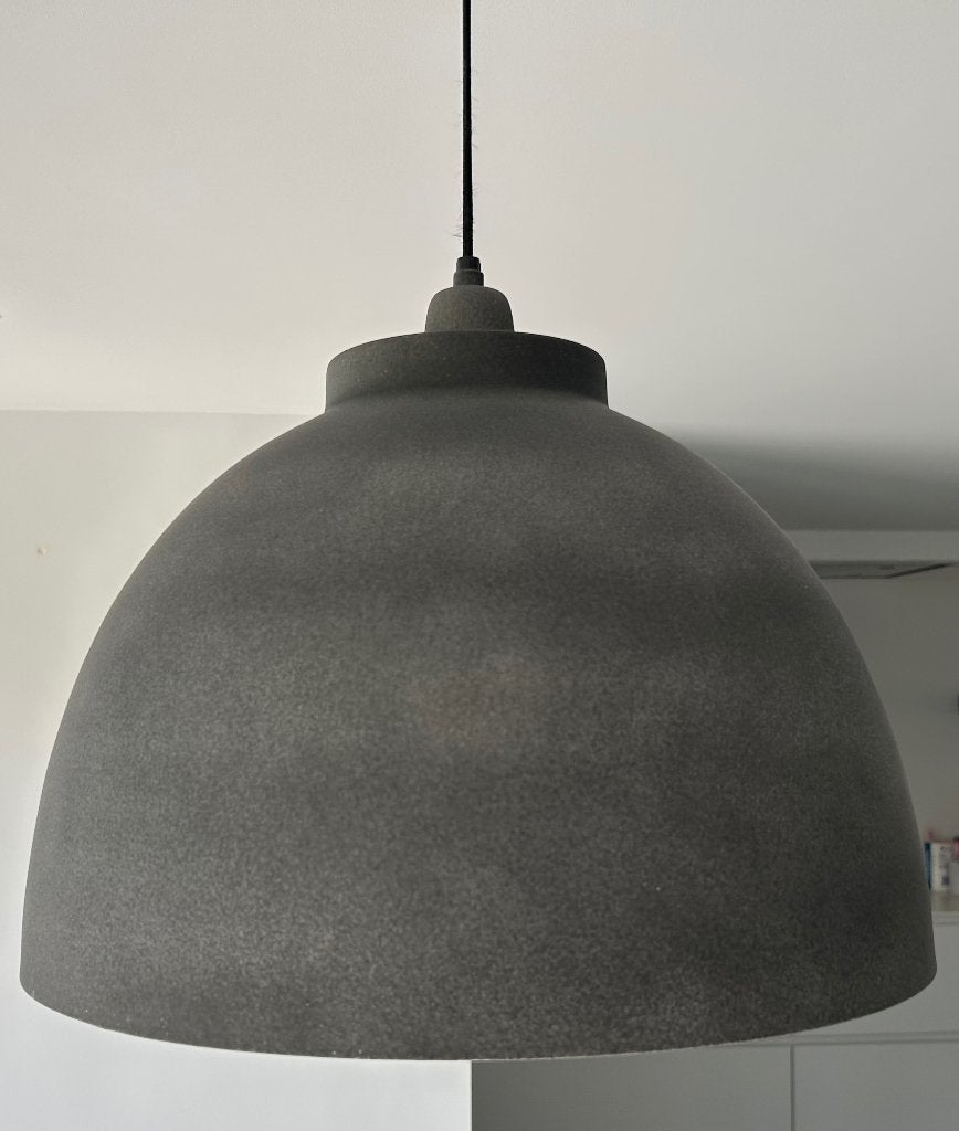 2 Betonlook hanglampen, Ophalen, Gebruikt