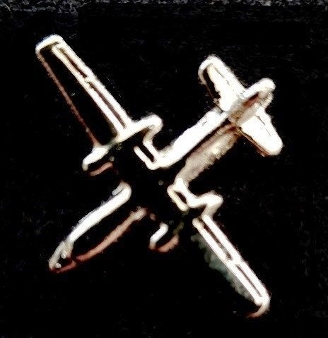 Fokker F-27 pin zilverkleur, Verzenden, Nieuw, Transport, Speldje of Pin