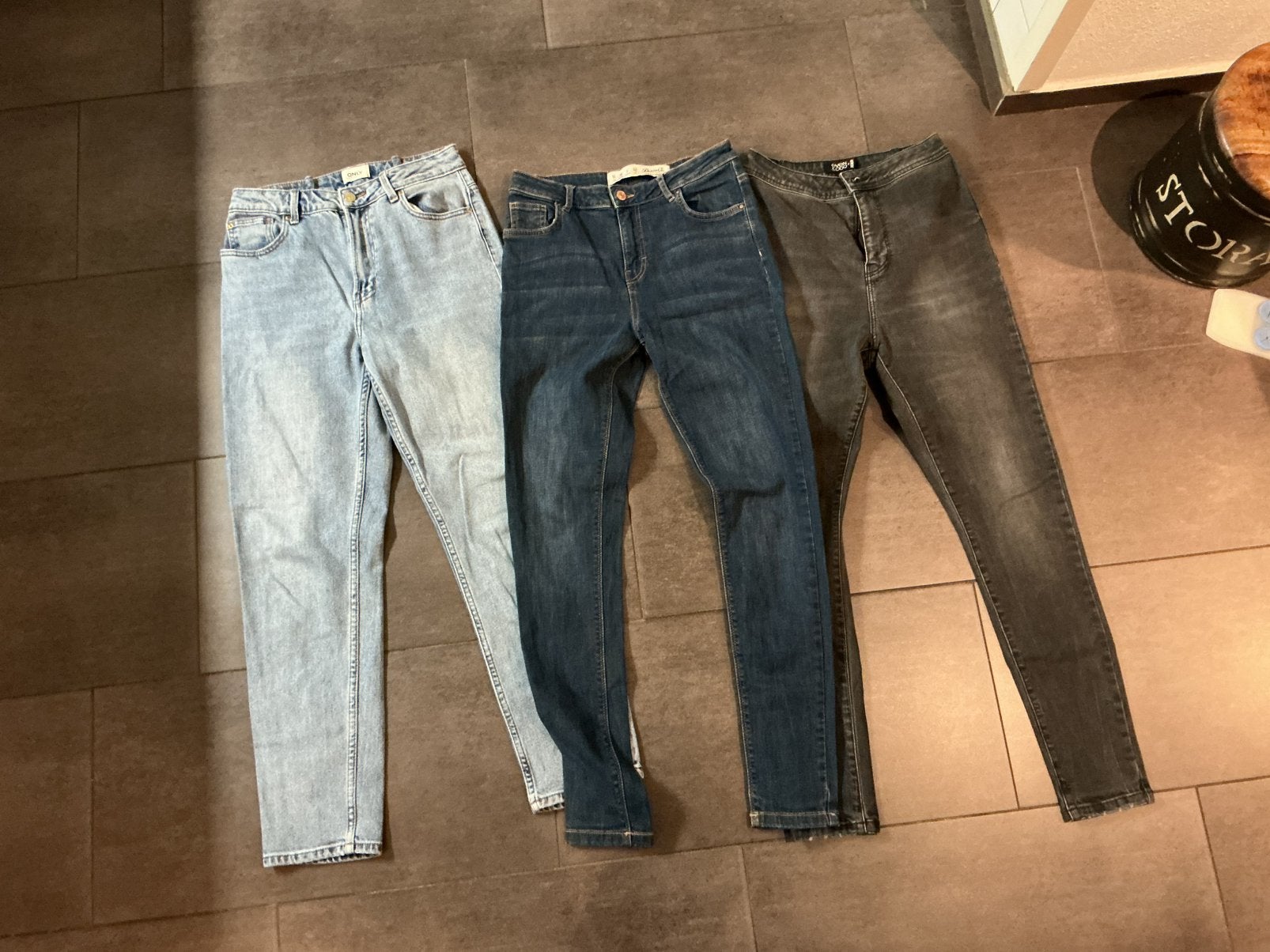 Te koop 3x nog in zeer goede staat spijkerbroeken maat 38, Ophalen of Verzenden, Zo goed als nieuw