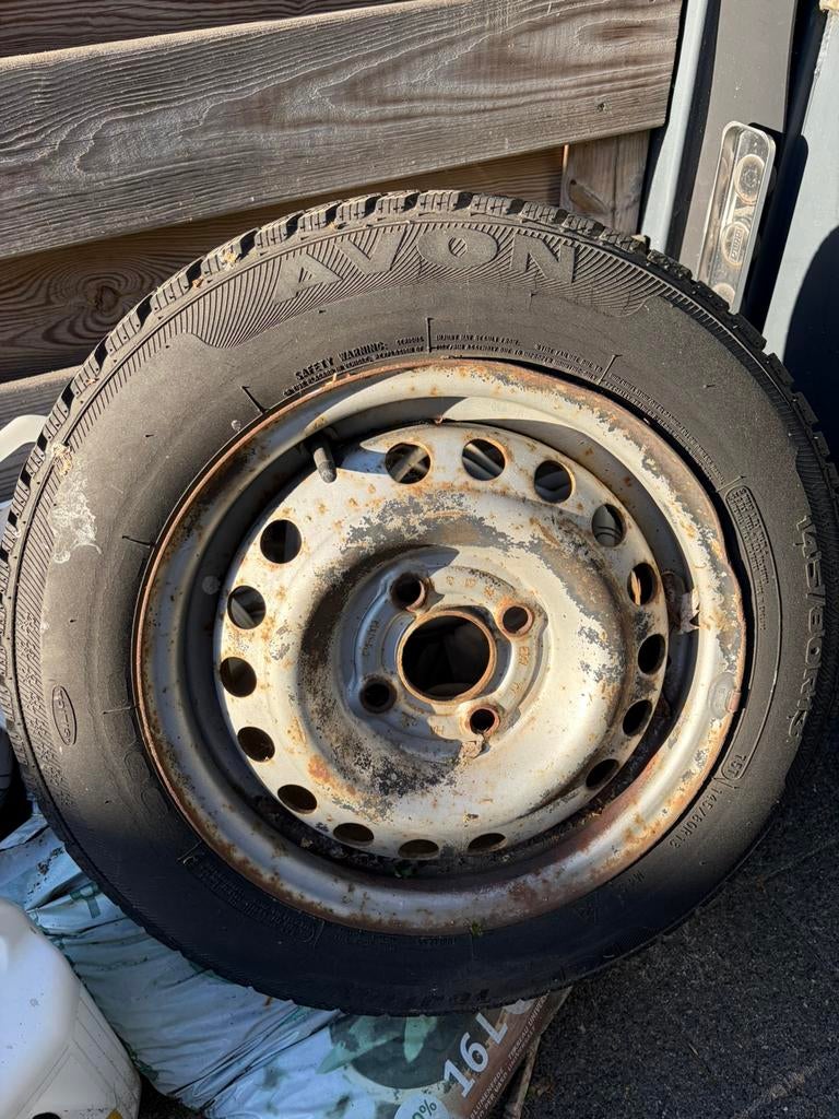 Reserve wiel dubbelasser aanhanger, Ophalen, Gebruikt