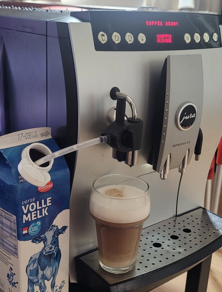 Jura ,,CoffeeFix", Ophalen, Afneembaar waterreservoir, 10 kopjes of meer, Koffiebonen