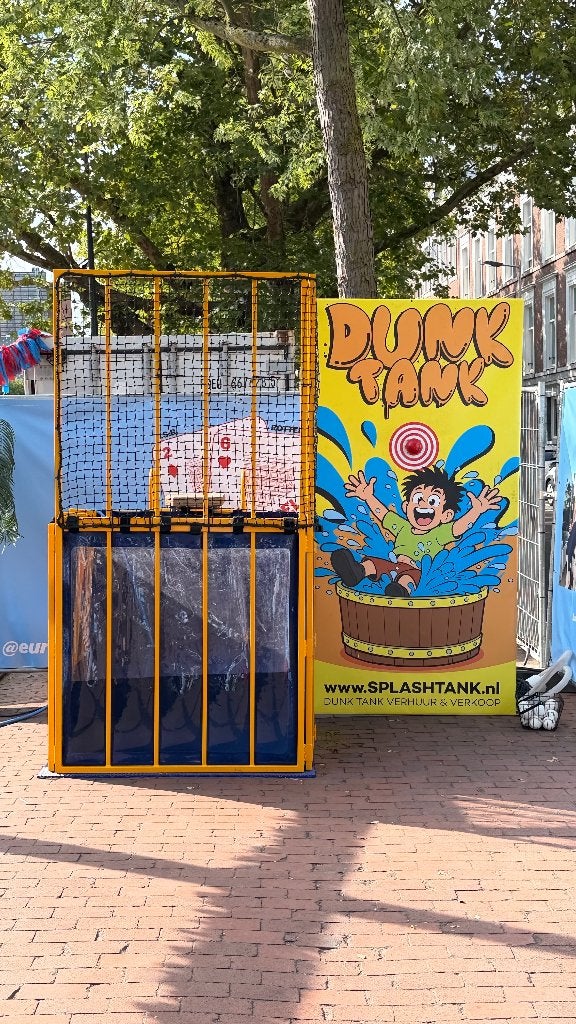 Foto 2 van Dunk tank verhuur