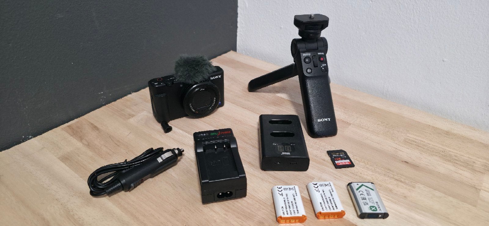 Sony ZV-1 Vlogging Camera Kit - Zo goed als nieuw, Audio, Tv en Foto, Fotocamera's Digitaal, Compact, Ophalen of Verzenden, Zo goed als nieuw