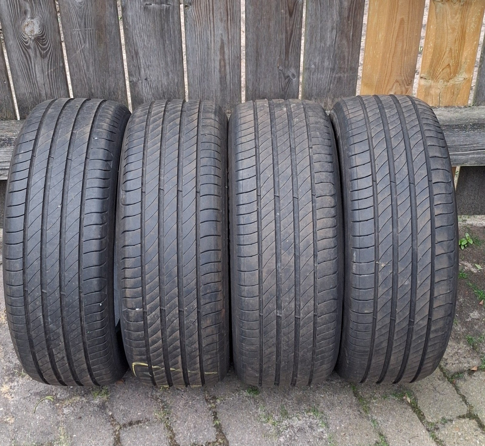 Autobanden Michelin, Ophalen