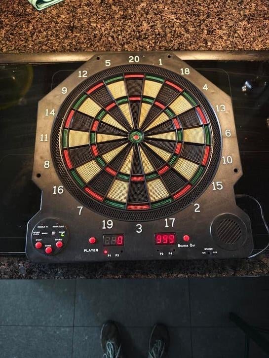 Elektronisch Dartbord - Perfect voor Thuisgebruik, Sport en Fitness, Darts, Ophalen of Verzenden, Zo goed als nieuw, Dartbord