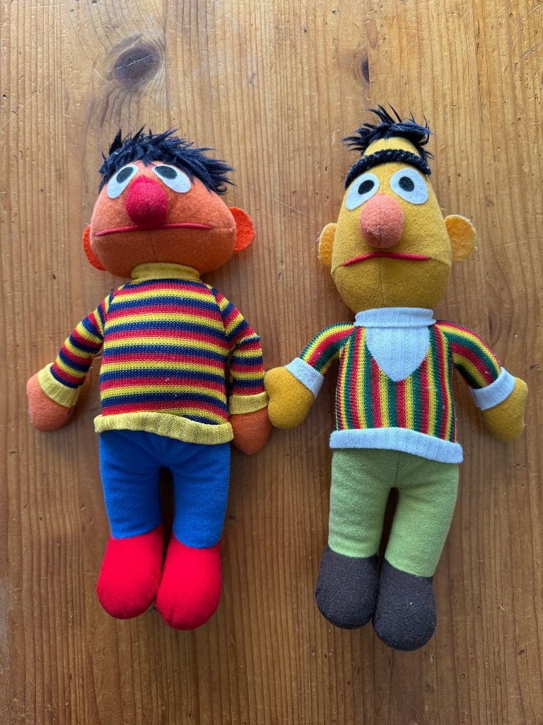 Bert en Ernie knuffels, Ophalen, Zo goed als nieuw, Overige typen