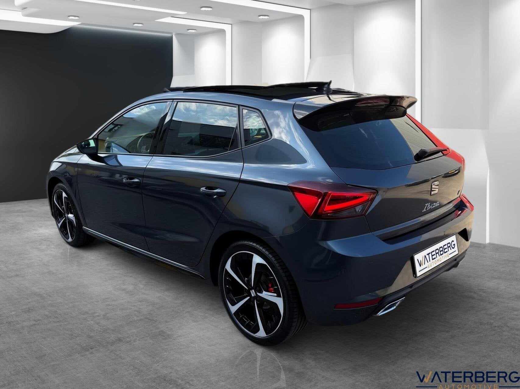 1.0 TSI FR Evo Plus*Pano*LED*Beats*Cam*Keyless*Carpaly*Alcan, Auto's, Dealer onderhouden, Gebruikt, 3 cilinders, Zilver of Grijs