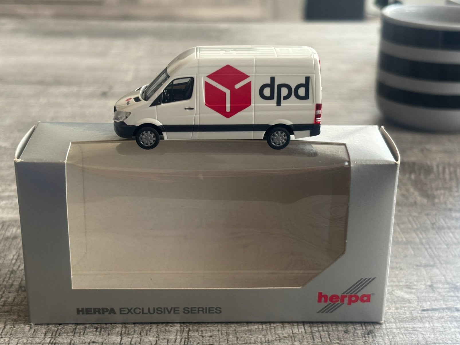 MERCEDES SPRINTER DPD NIEUW IN DOOS!!, Ophalen of Verzenden, Nieuw, Bus of Vrachtwagen, Herpa