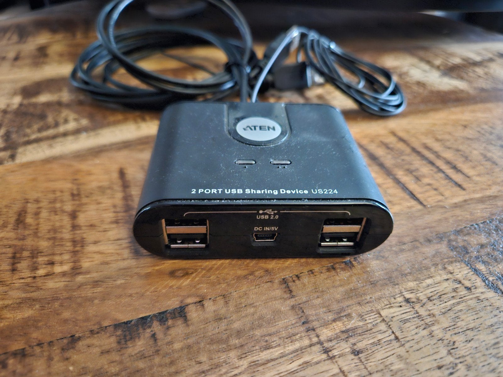 Aten USB splitter / KBM switch / KVM switch, Ophalen of Verzenden, Nieuw