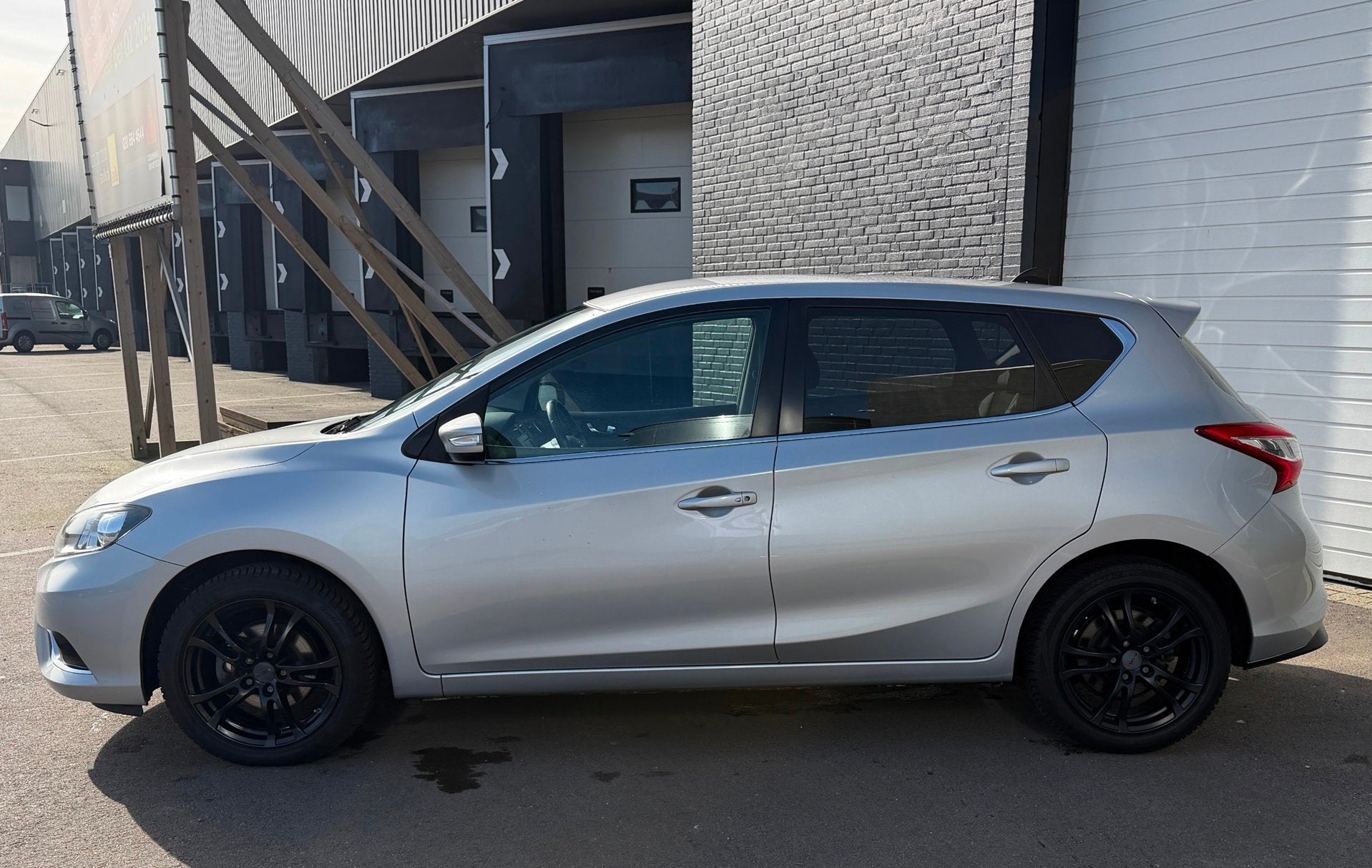 Nissan Pulsar 1.2 DIG-T N-Connecta VOLLEDIGO-H/CAMERA/LAGEKM, Auto's, Voorwielaandrijving, Dealer onderhouden, Gebruikt, 4 cilinders