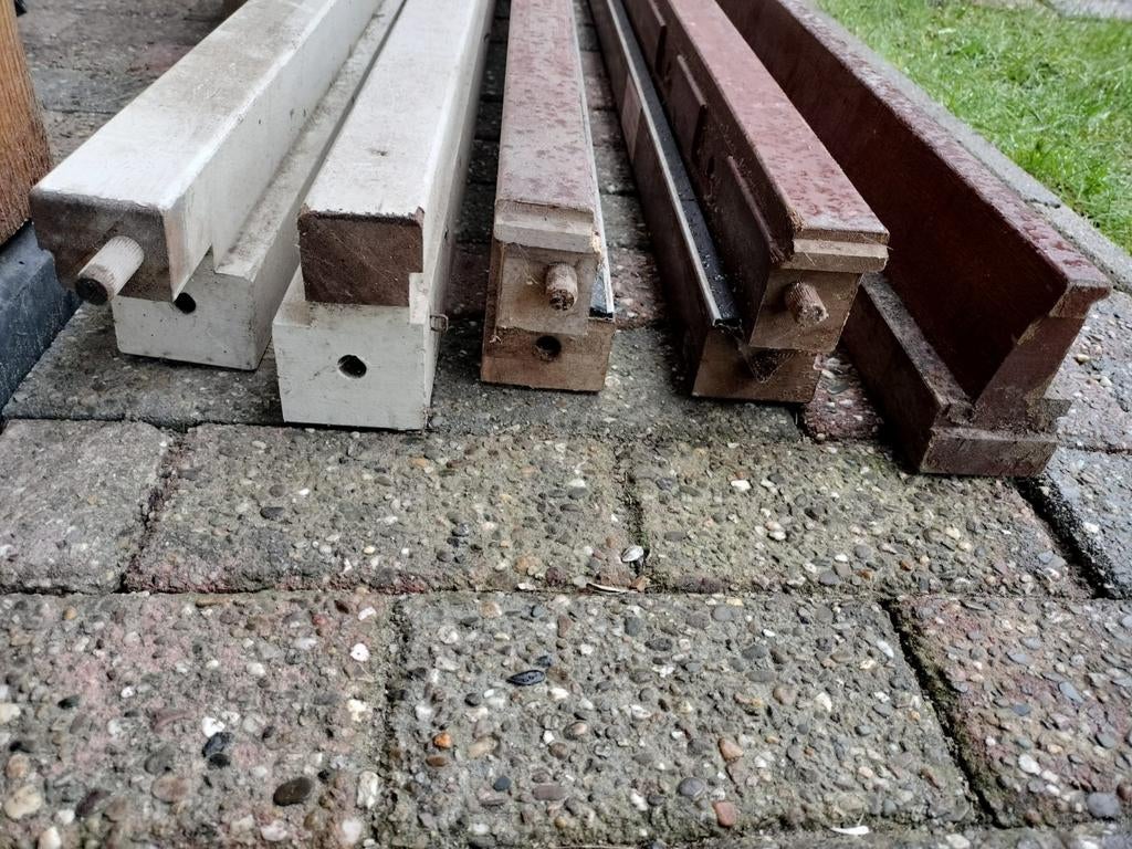 Geprofileerd kozijnhout meranti. Nooit gebruikt., Ophalen of Verzenden