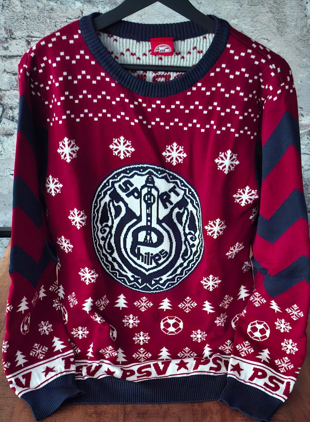 Foute kersttrui Psv Eindhoven Heritage logo, Ophalen of Verzenden, Zo goed als nieuw, Maat 48/50 (M), Rood