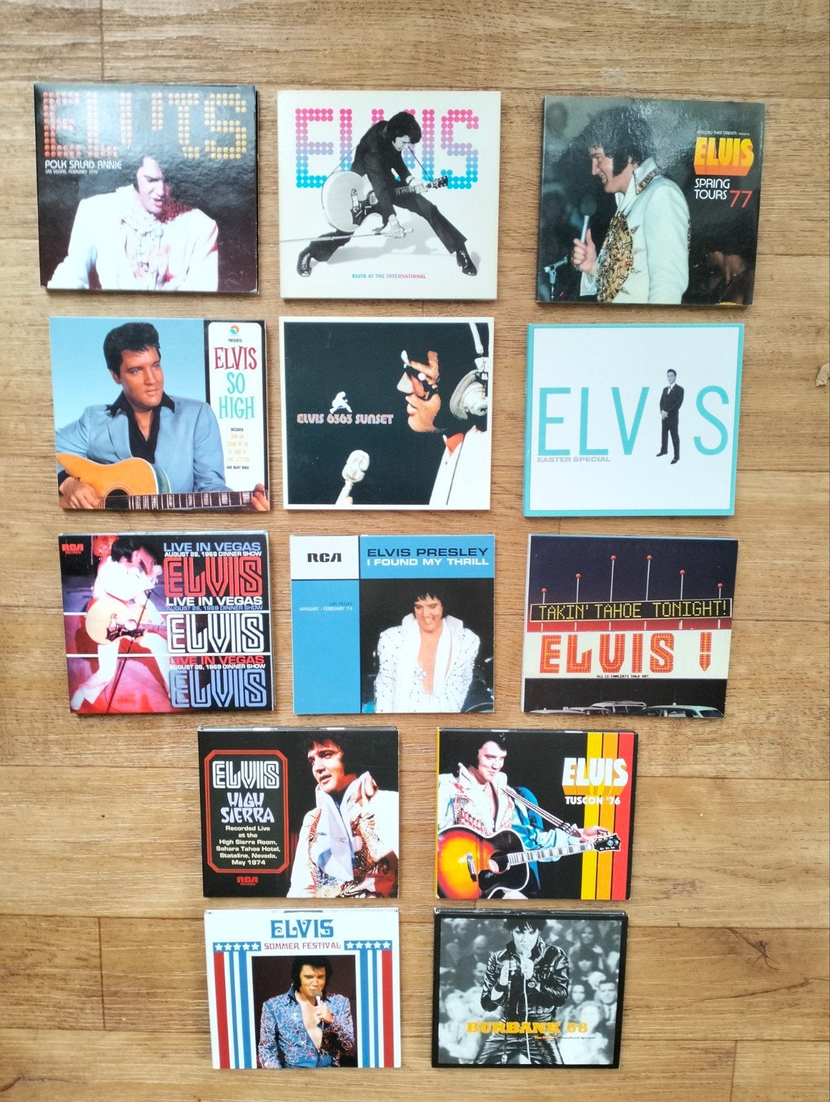 13 x Elvis Presley cd's van het  FOLLOW THAT DREAM label, Ophalen of Verzenden, Zo goed als nieuw