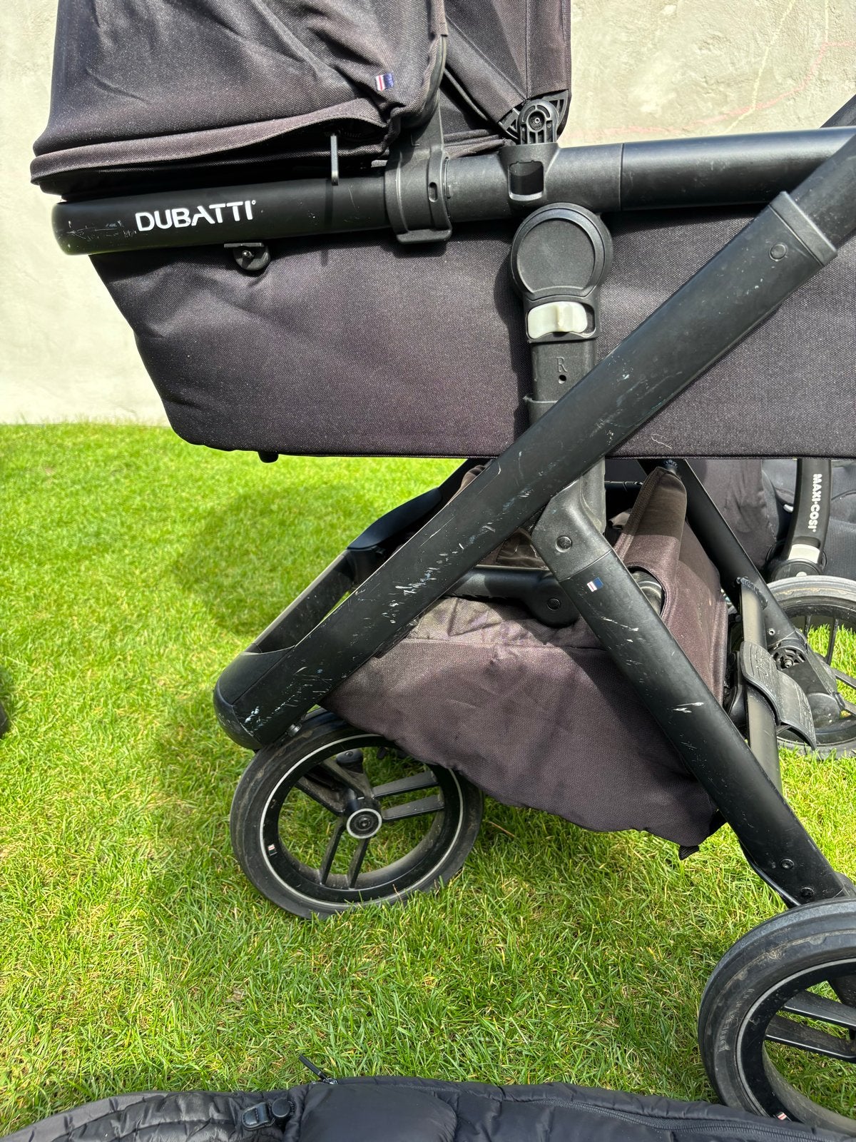 Foto 4 van Dubatti kinderwagen met Maxi-Cosi en accessoires