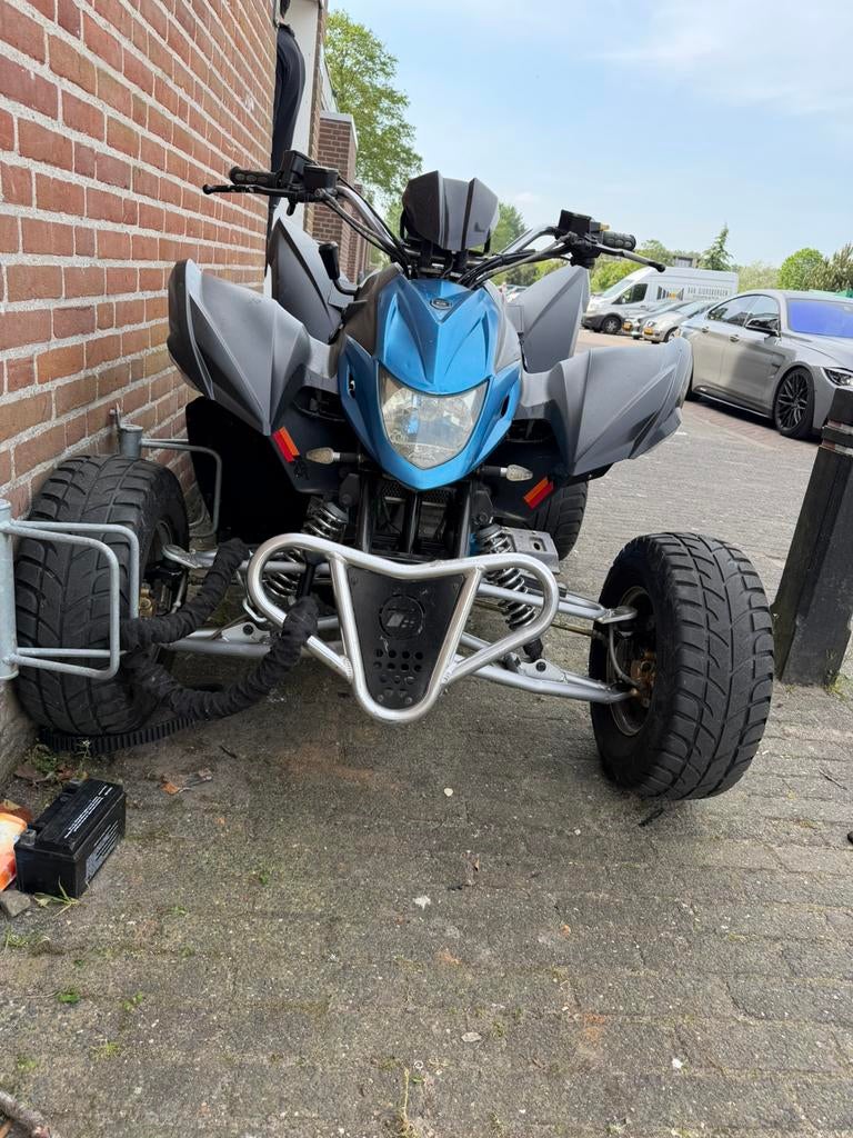 Quad aeon cobra 350