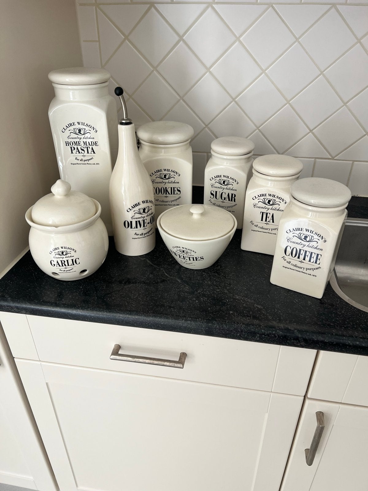 Claire Wilson's Country Kitchen Servies Set, Ophalen, Zo goed als nieuw, Voorraadpot, Steen/keramiek