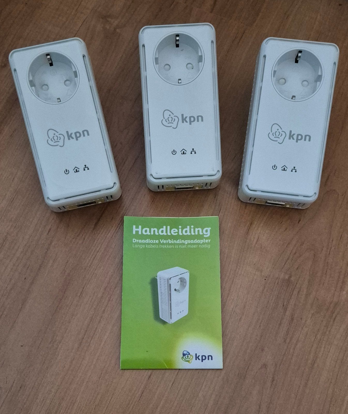 KPN Draadloze Verbindingsadapters (3 stuks) met kabels, Ophalen, Zo goed als nieuw