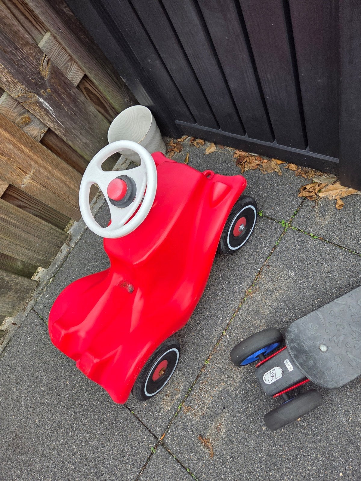Rode loopauto - nog goed, wel gebruikt, Ophalen, Gebruikt