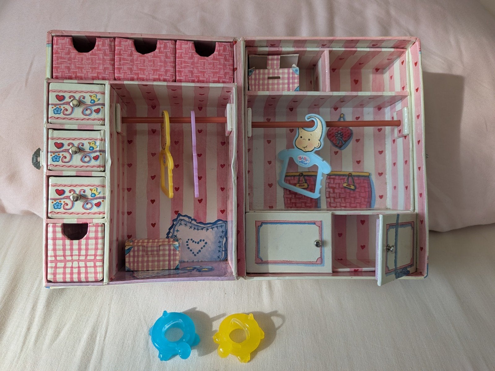 Baby Born Mini World Kledingkast/Poppenhuis, Ophalen of Verzenden, Gebruikt, Poppenhuis