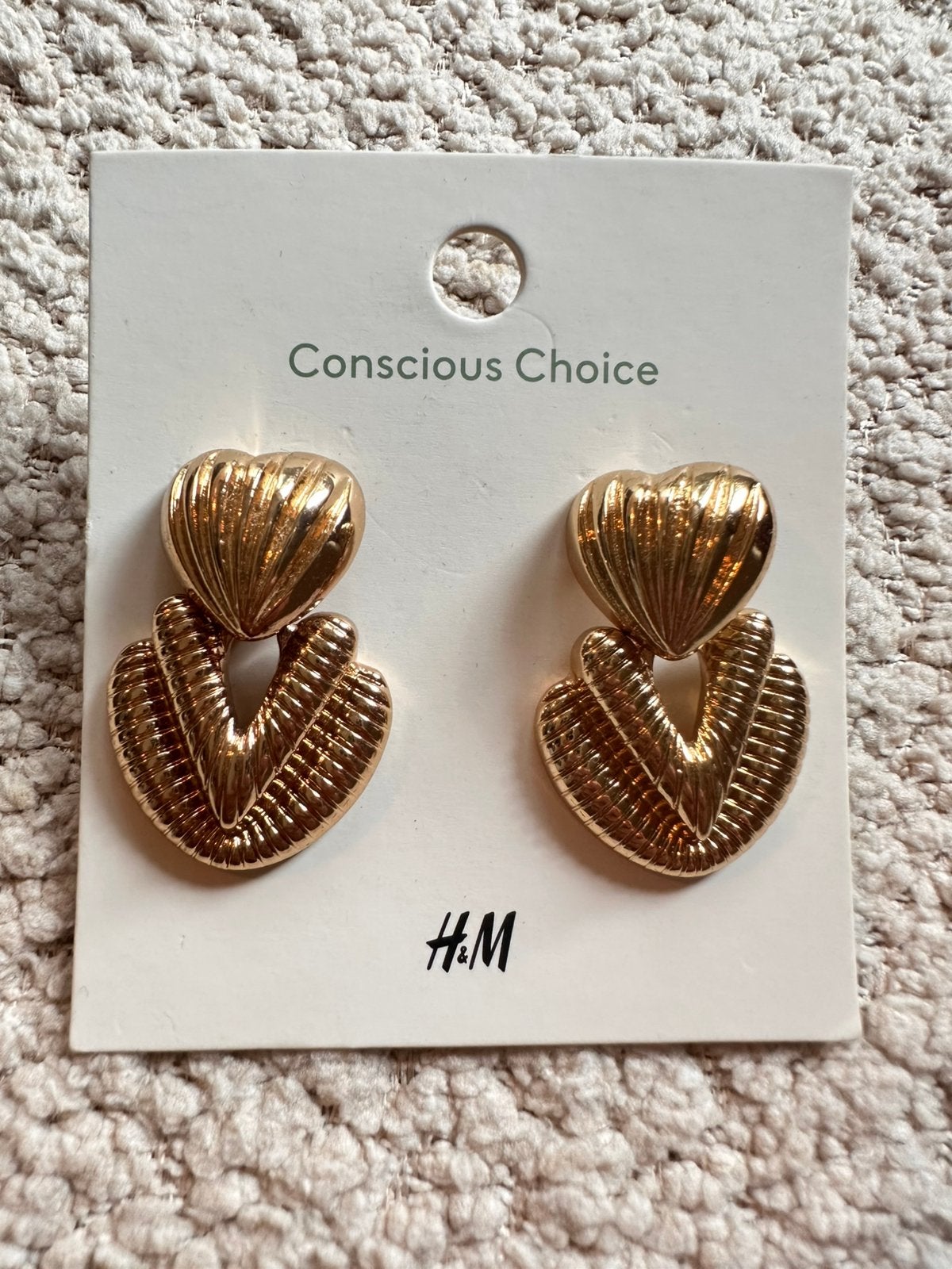 H&M oorbellen goud, NIEUW in verpakking, Ophalen of Verzenden, Nieuw, Goud, Overige materialen