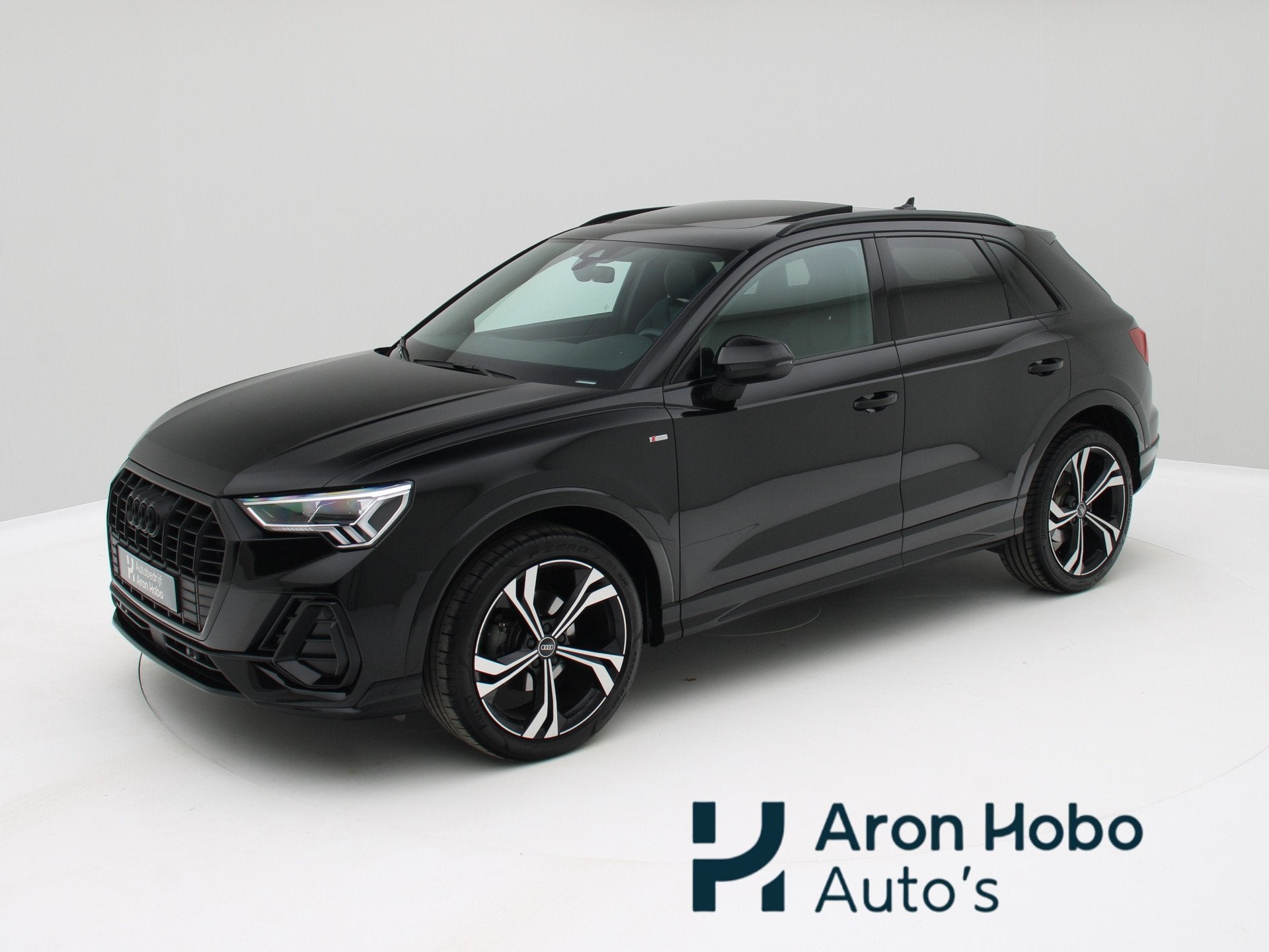 Audi Q3 35 TFSI S edition Competition Pano, ACC, Camera, Car, Auto's, Audi, 4 cilinders, 150 pk, Zwart, Leder
