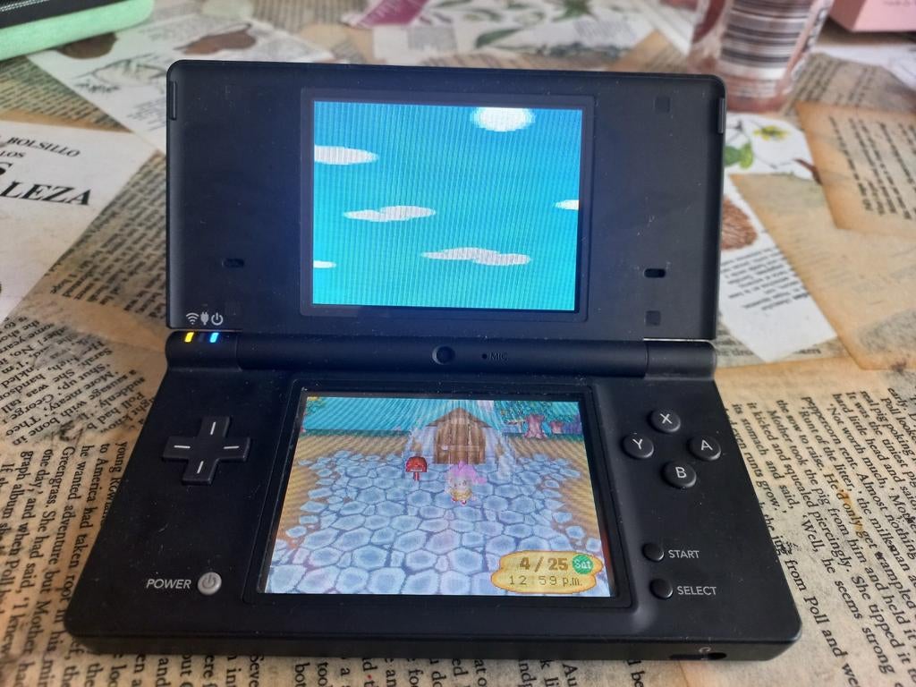 Nintendo DS Original met Oplader - Goede Staat, Spelcomputers en Games, Ophalen of Verzenden, Gebruikt, DS Original of Phat, Accu of Oplader