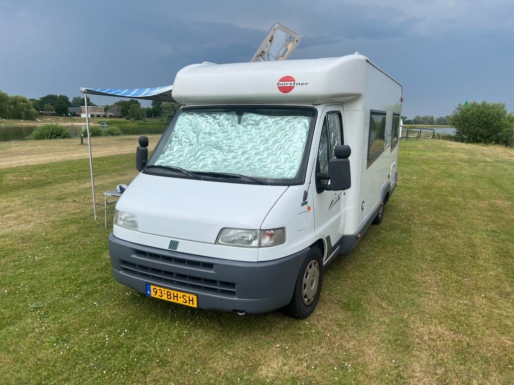 Fiat DUCATO Bürstner camper Zonnepanelen Elektrische fietse, Auto's, Wit, Bedrijf, 2660 kg, Geïmporteerd