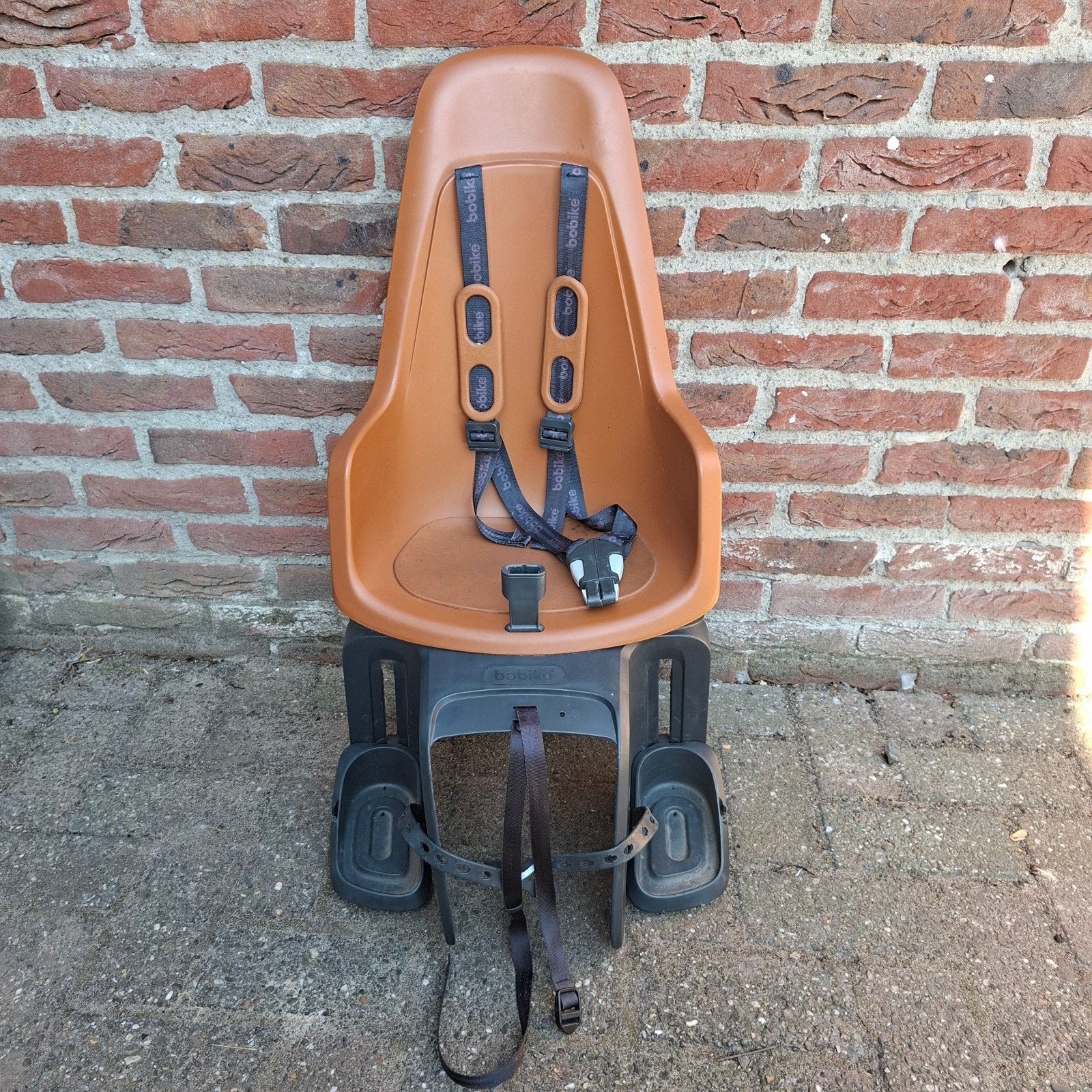 Bobike Maxi ONE E-BD fietszitje - Bruin, Fietsen en Brommers, Fietsaccessoires | Fietsstoeltjes, Ophalen, Achterzitje, 9 t/m 18 kg