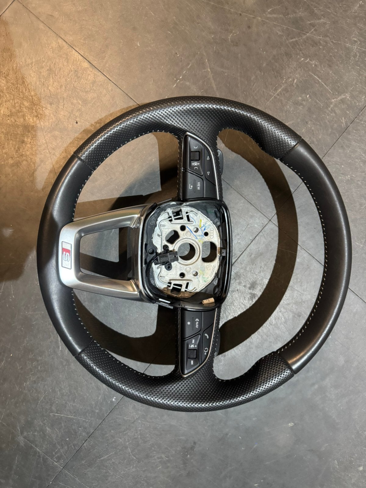 Audi s line stuur bijna nieuw, Auto-onderdelen, Ophalen of Verzenden, Nieuw, Audi
