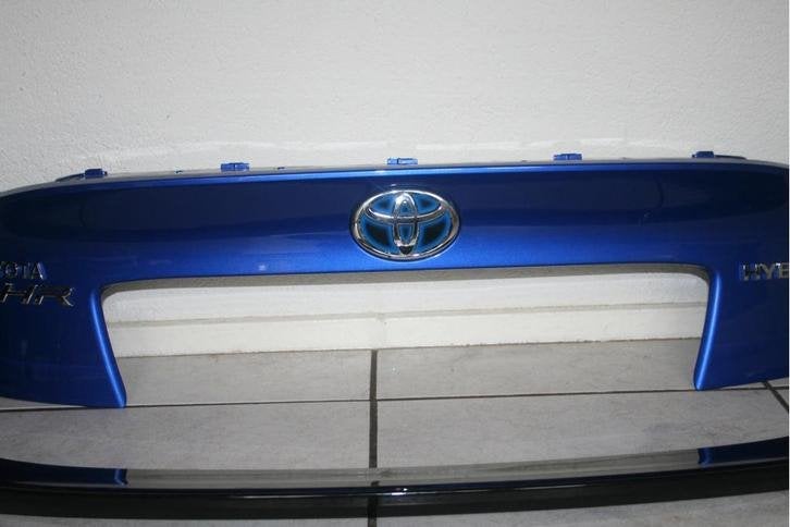 TOYOTA  C-HR  SPOILER // ACHTERKLEP BEKLEDING, Auto-onderdelen, Niet ingevuld, Gebruikt, Achterklep, Niet ingevuld