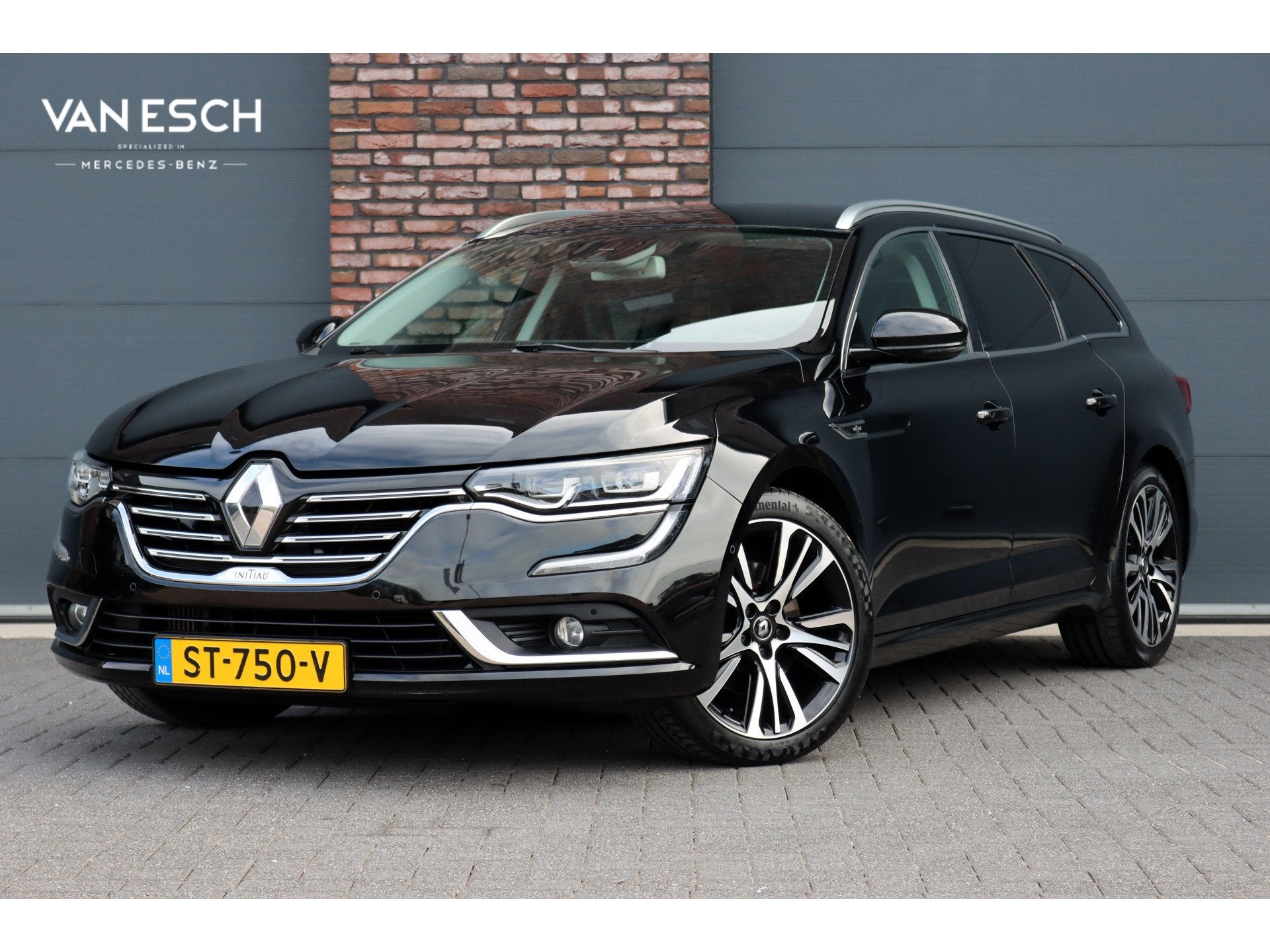 Renault Talisman Estate 1.6 TCe 4CONTROL Initiale Paris | Ad, Auto's, 1618 cc, Gebruikt, 4 cilinders, Zwart