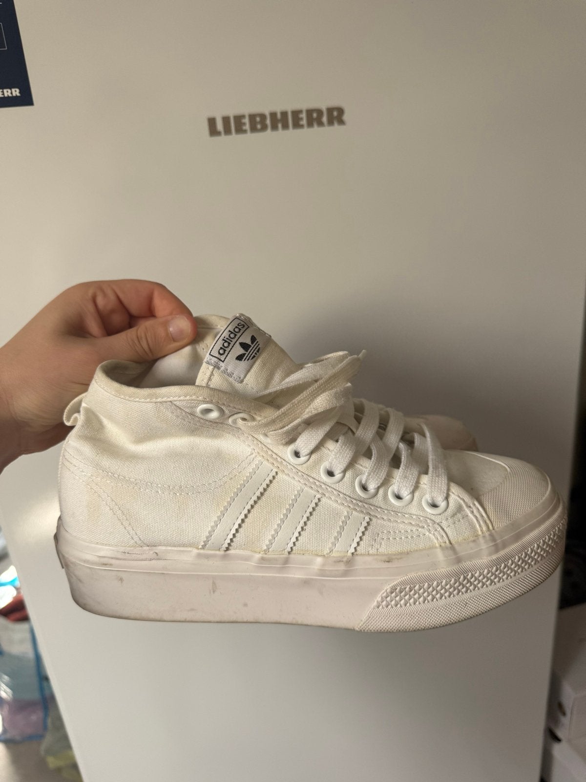 Adidas Nizza Platform Sneakers - Crème Wit, Ophalen of Verzenden, Gedragen, Wit, Sneakers of Gympen