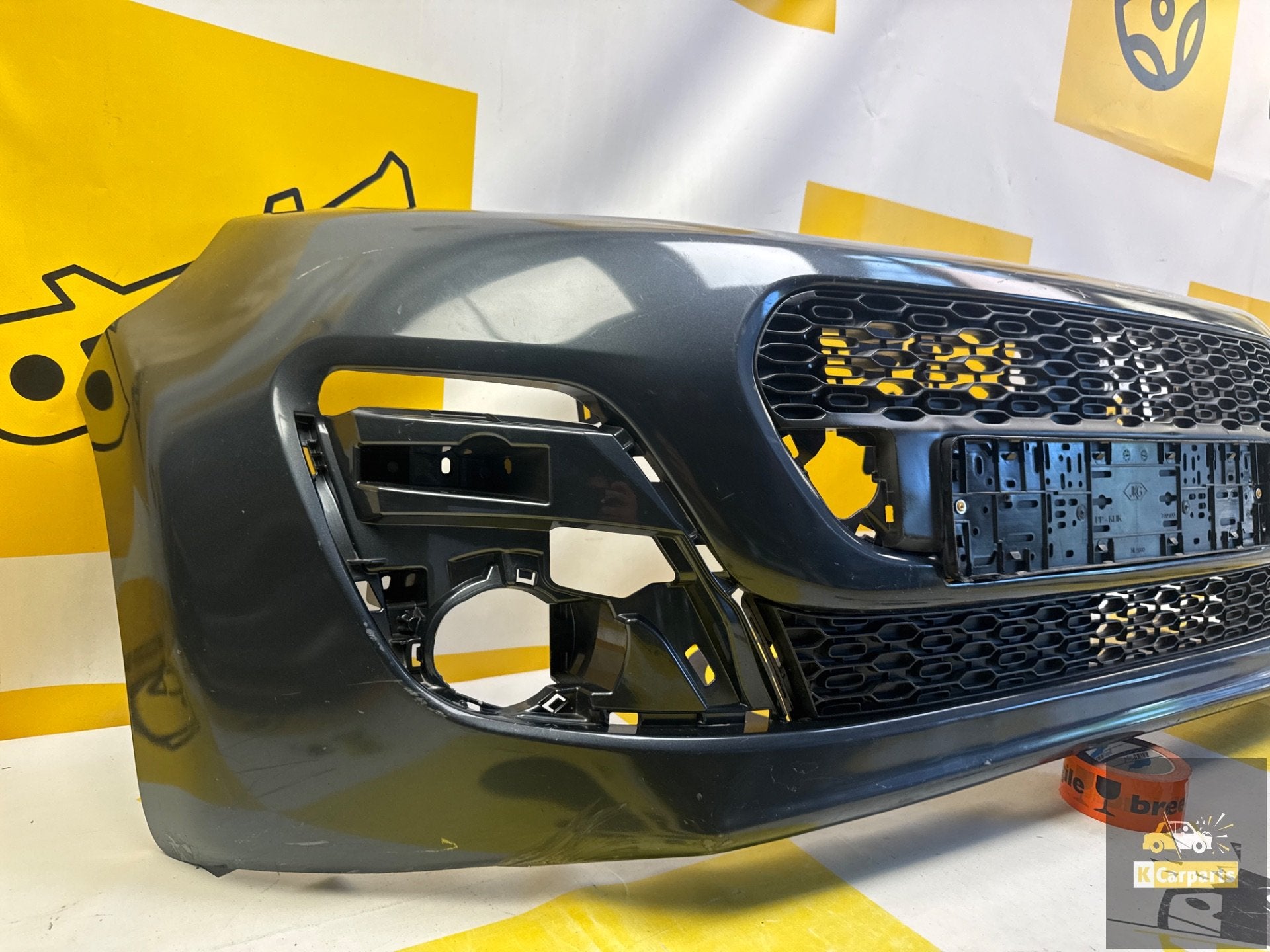 Peugeot 107 Facelift Voorbumper 53111-0H050 Origineel bumper, Auto-onderdelen, Taurusavenue 1
2132 LS  Hoofddorp, NL, Gebruikt