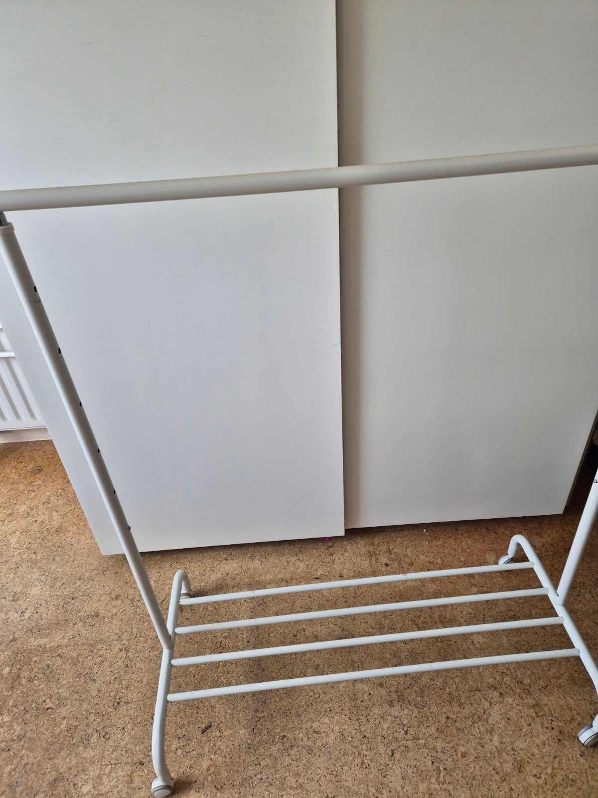 Ikea kledingrek - Gebruikt, maar nog prima voor een ronde, Ophalen, Met wielen, Gebruikt