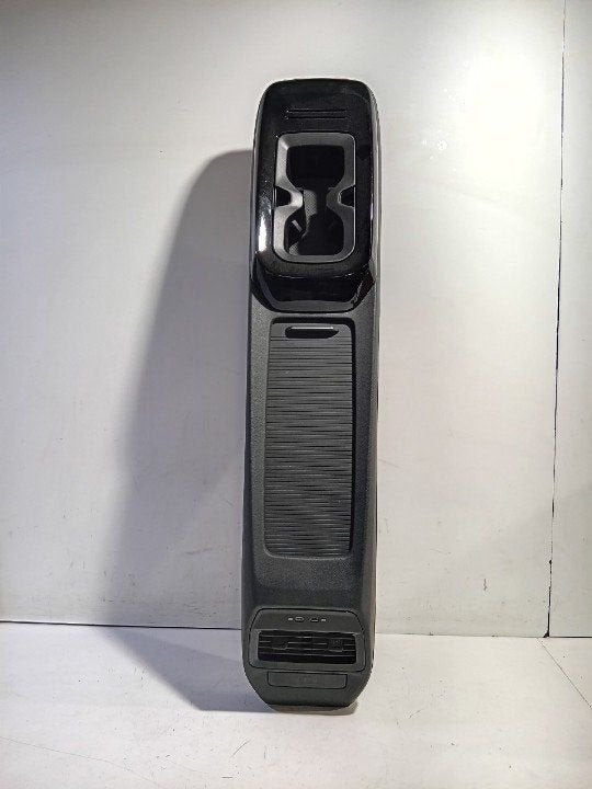 Middenconsole Volkswagen ID.4, Onderdelen@venauto.nl, Van der Ven Autorecycling B.V., Gebruikt, Ettenseweg 76, 4706 PB Roosendaal, The Netherlands