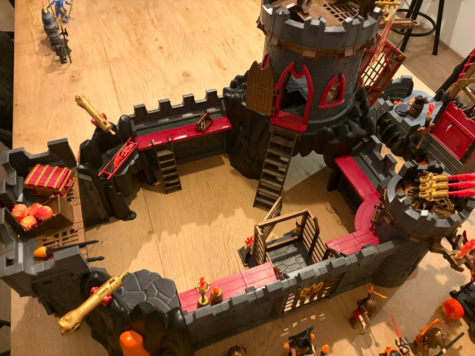 Playmobil Uitgebreide Ridder Kasteel Set met Figuren, Ophalen, Complete set, Zo goed als nieuw, Kasteel/Fort