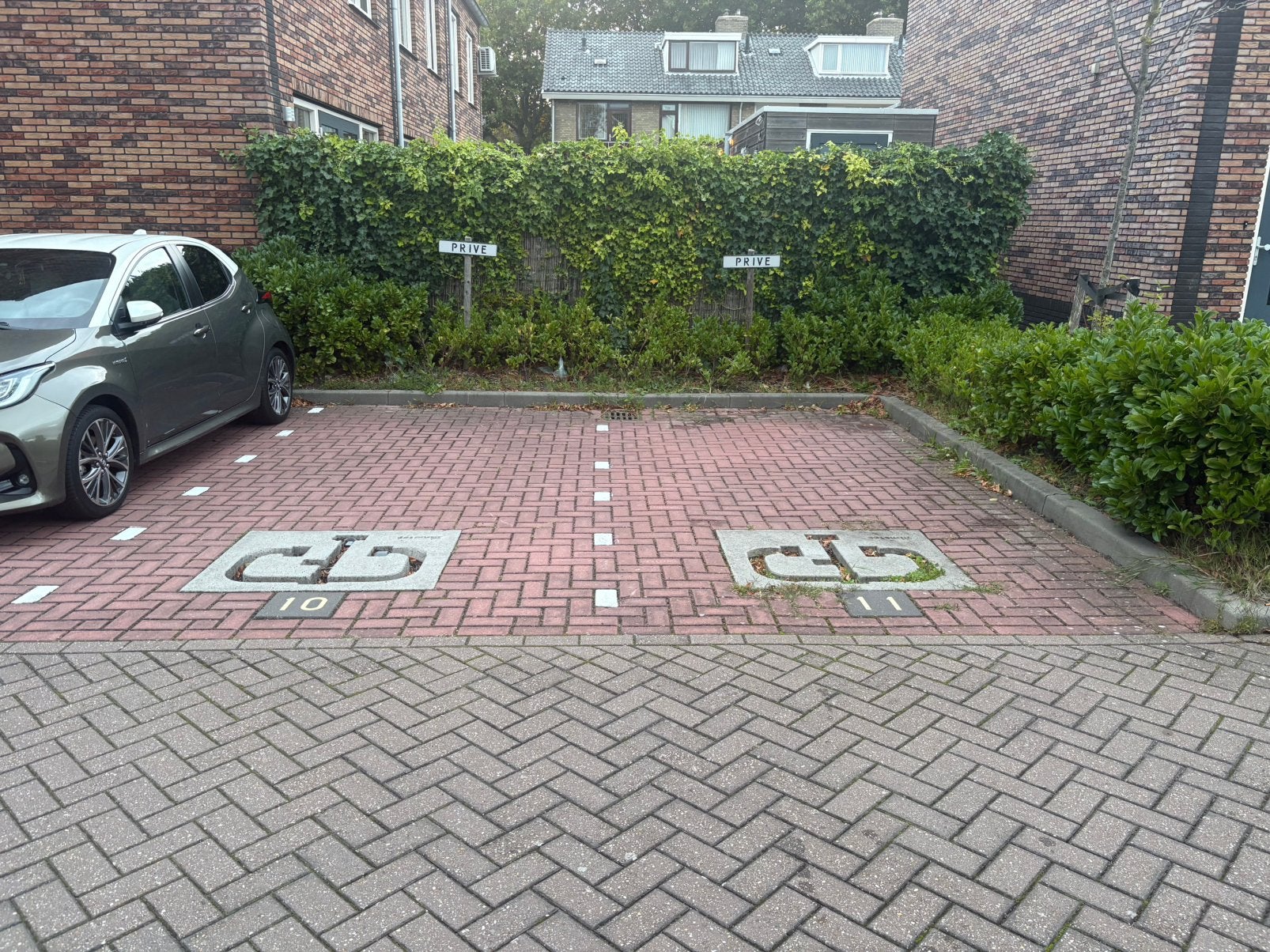 Parkeerplek te koop parkeerplaats eigen grond rand den haag, Huizen en Kamers, Den Haag