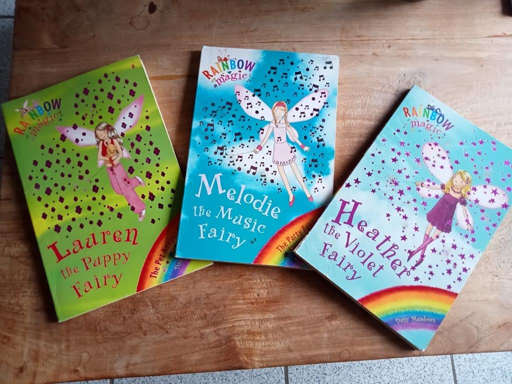 Rainbow Magic Boeken - Lauren, Melodie en Heather, Ophalen of Verzenden, Gelezen, Daisy Meadows, Sprookjes