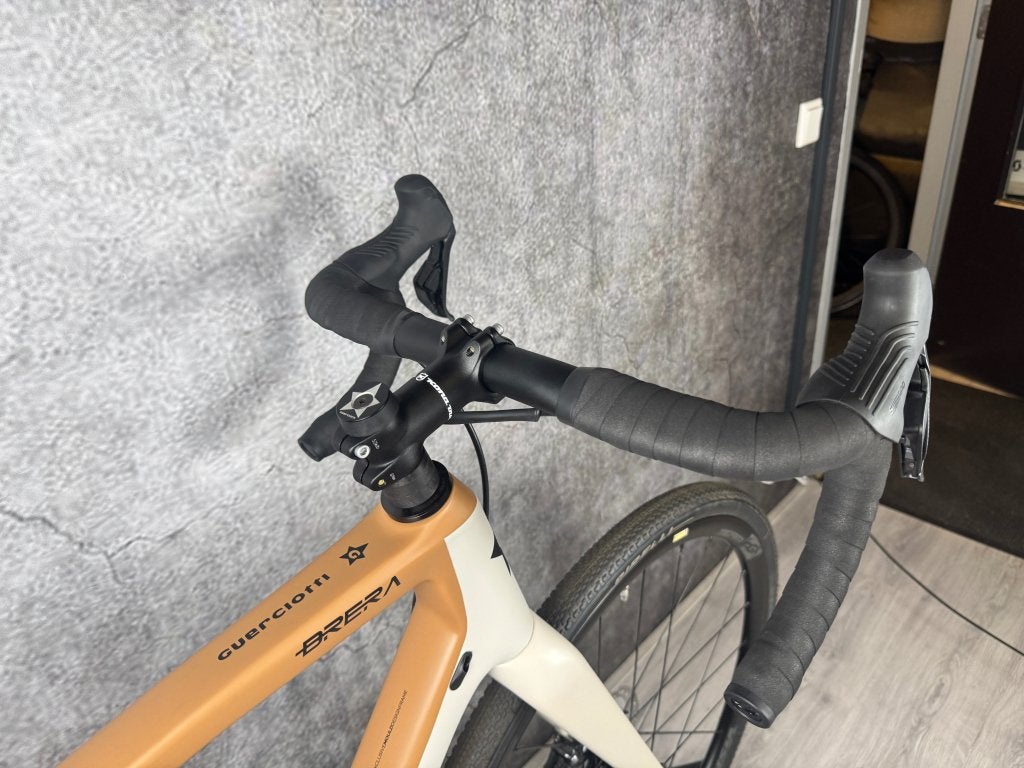 Nieuw! Guerciotti Brera GRX DI2 2x11 Carbon Gravelbike L, Fietsen en Brommers, Fietsen | Racefietsen, Overige merken, 28 inch