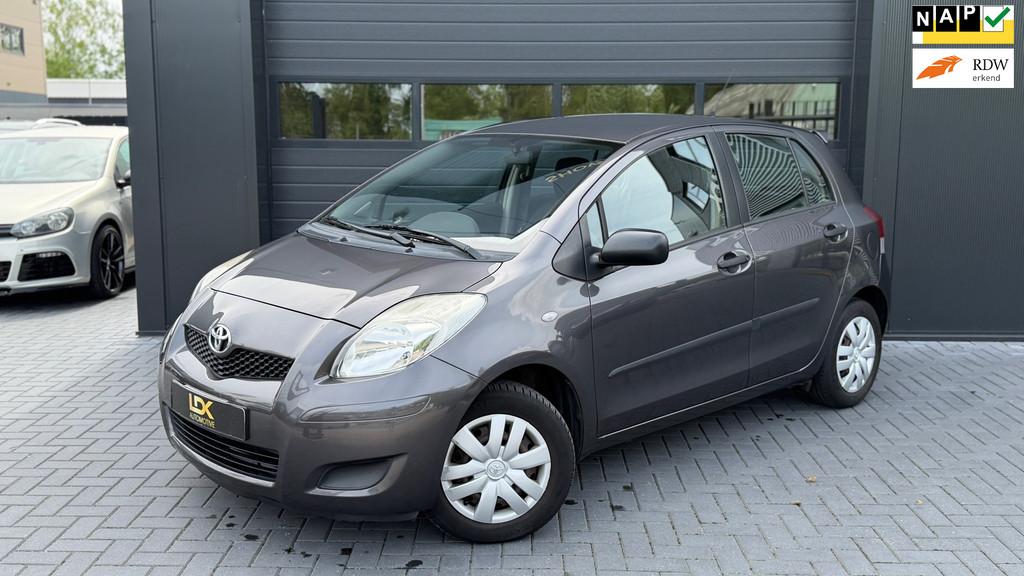 Toyota Yaris 1.0 VVTi Acces Airco|NAP|Trekhaak, Voorwielaandrijving, Euro 5, 750 kg, Bedrijf