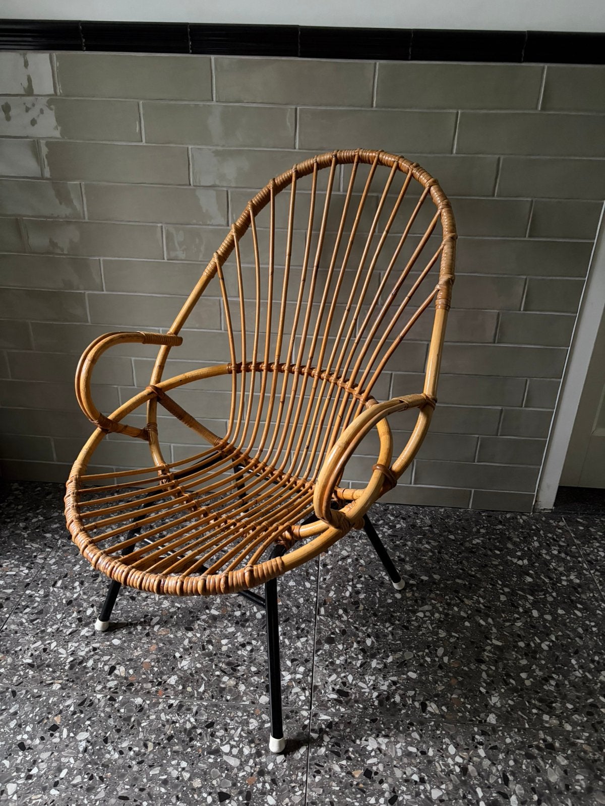 Vintage Rohe Noordwolde stoelt rotan 60s, Huis en Inrichting, Ophalen, Vintage design, Bruin, Riet of Rotan