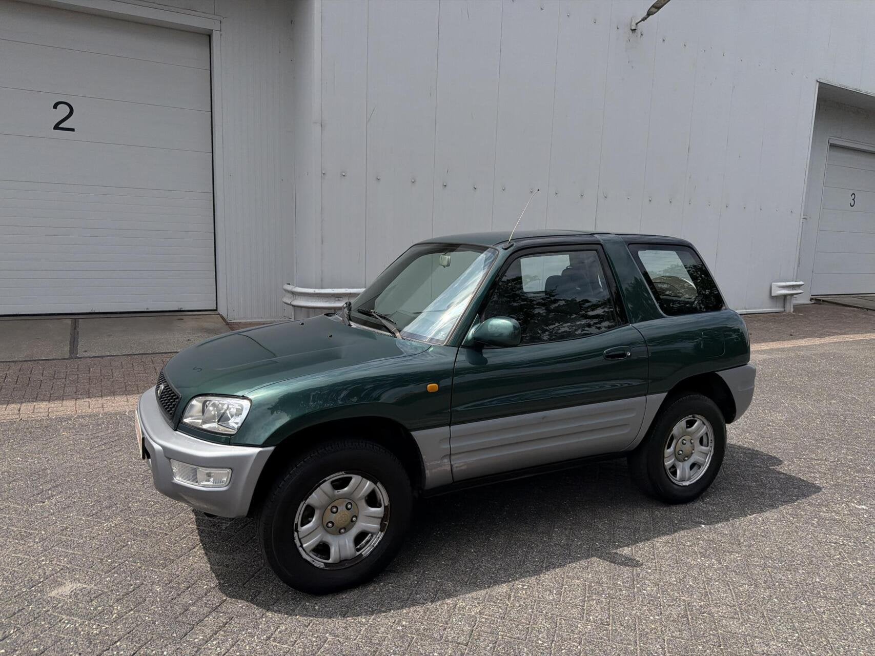 Toyota FunCruiser RAV4 2.0i Hardtop, Euro 2, 1998 cc, Gebruikt, 4 cilinders