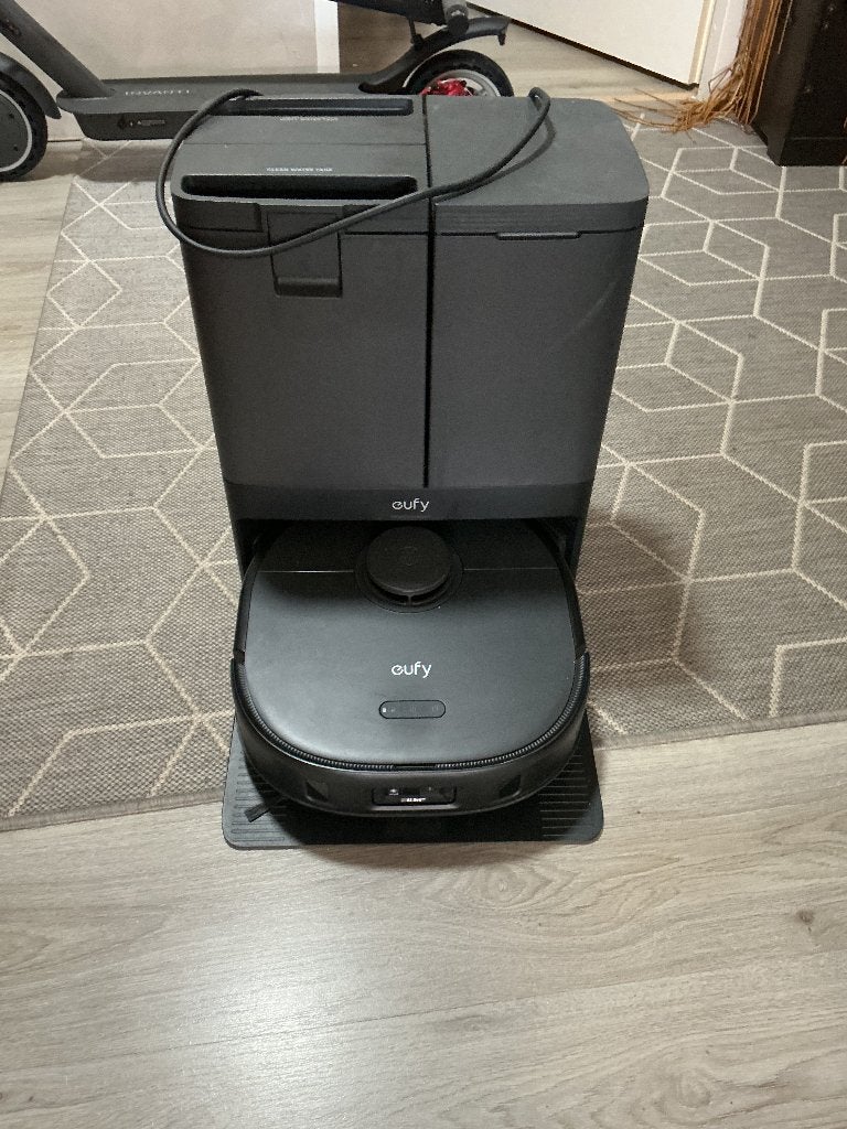 Robotstofzuiger met dweilfunctie, Witgoed en Apparatuur, Stofzuigers, Gebruikt, Robotstofzuiger, Bedienbaar via app, Ophalen