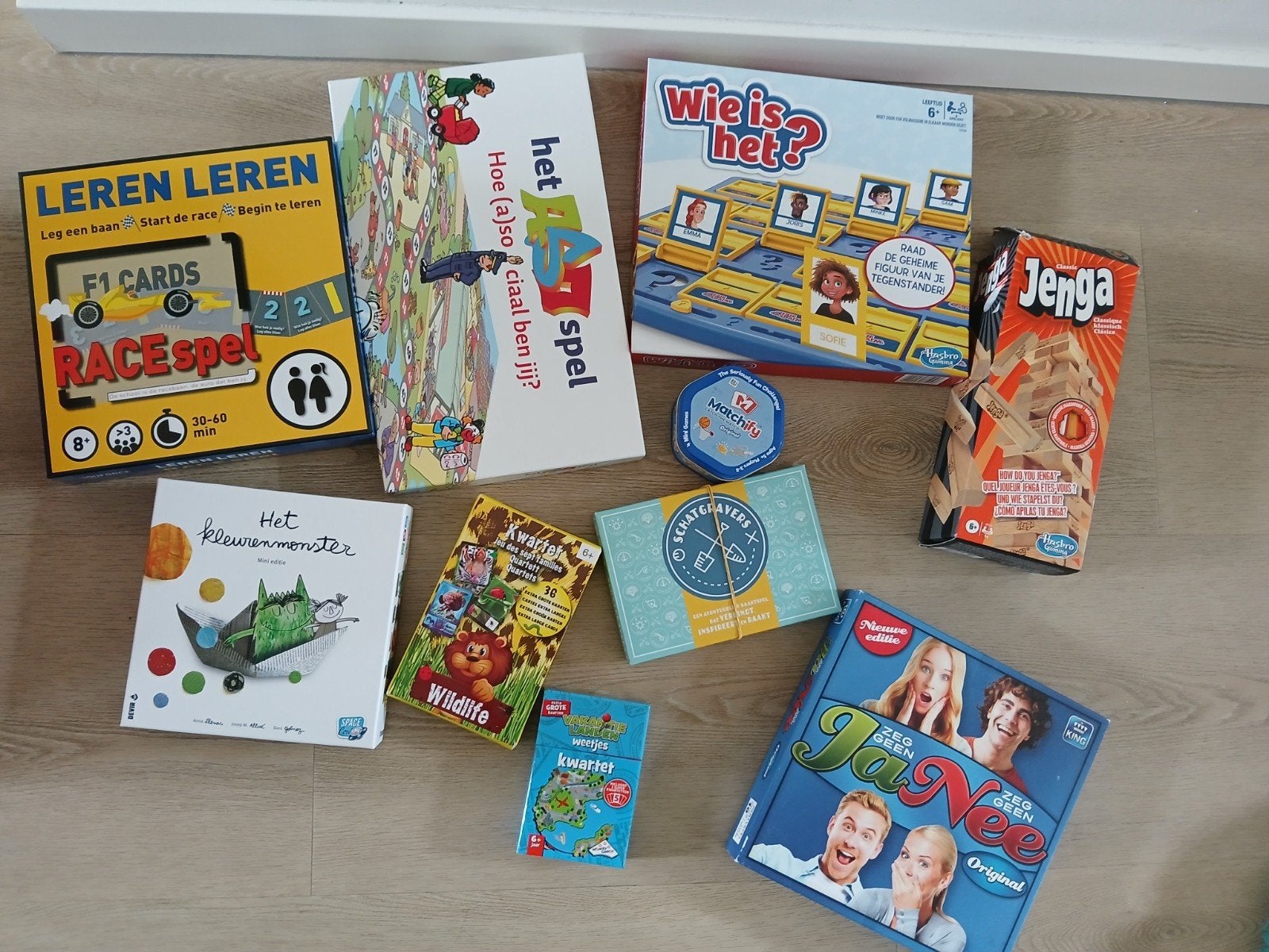 wie is het, jenga, kleurenmonster, schatgravers, kwartet, Een of twee spelers, Ophalen, Zo goed als nieuw
