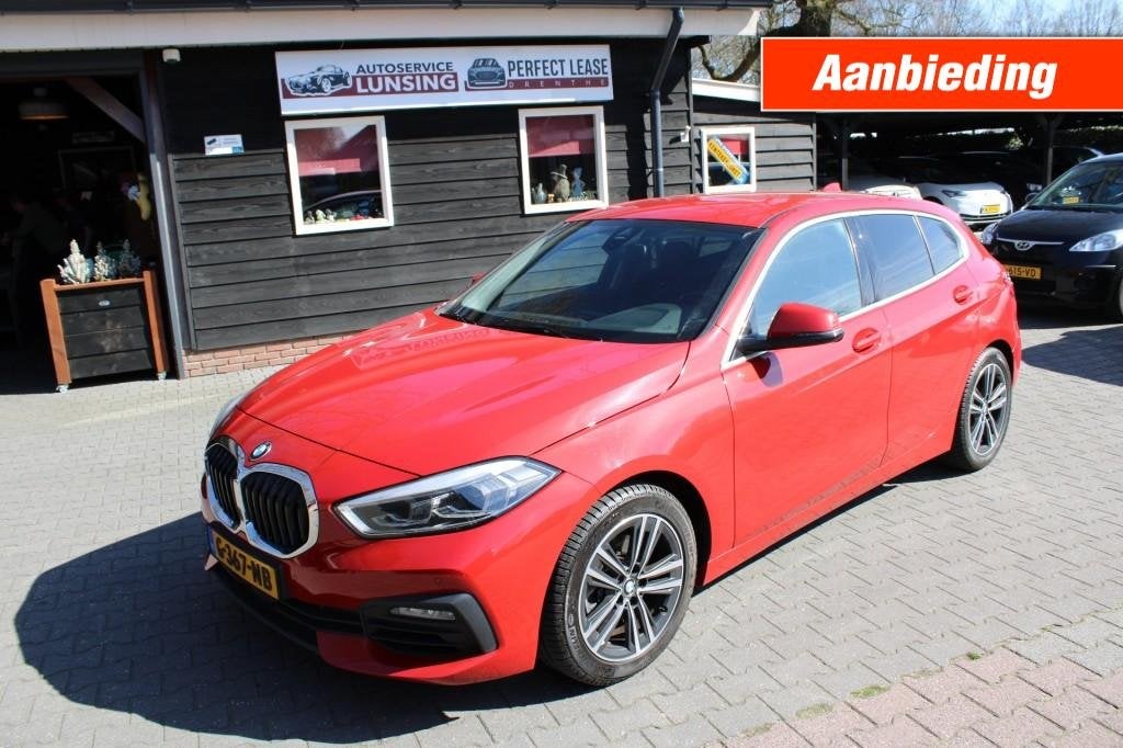 Bmw 1-SERIE 118I Automaat 140Pk Executive Editon, Auto's, 1295 kg, Origineel Nederlands, Bedrijf, 3 cilinders