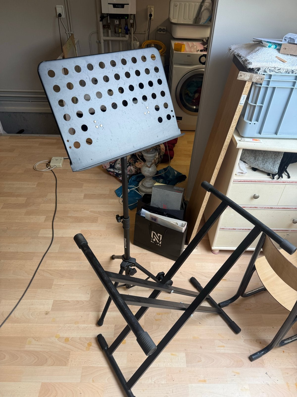 Gebruikte muziekstandaard - Stevig en verstelbaar, Ophalen, Gebruikt, Muziekstandaard, Overige instrumenten