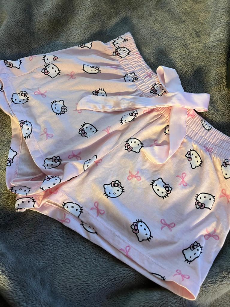 Hello Kitty korte broek, Kort, Ophalen of Verzenden, Zo goed als nieuw, Roze