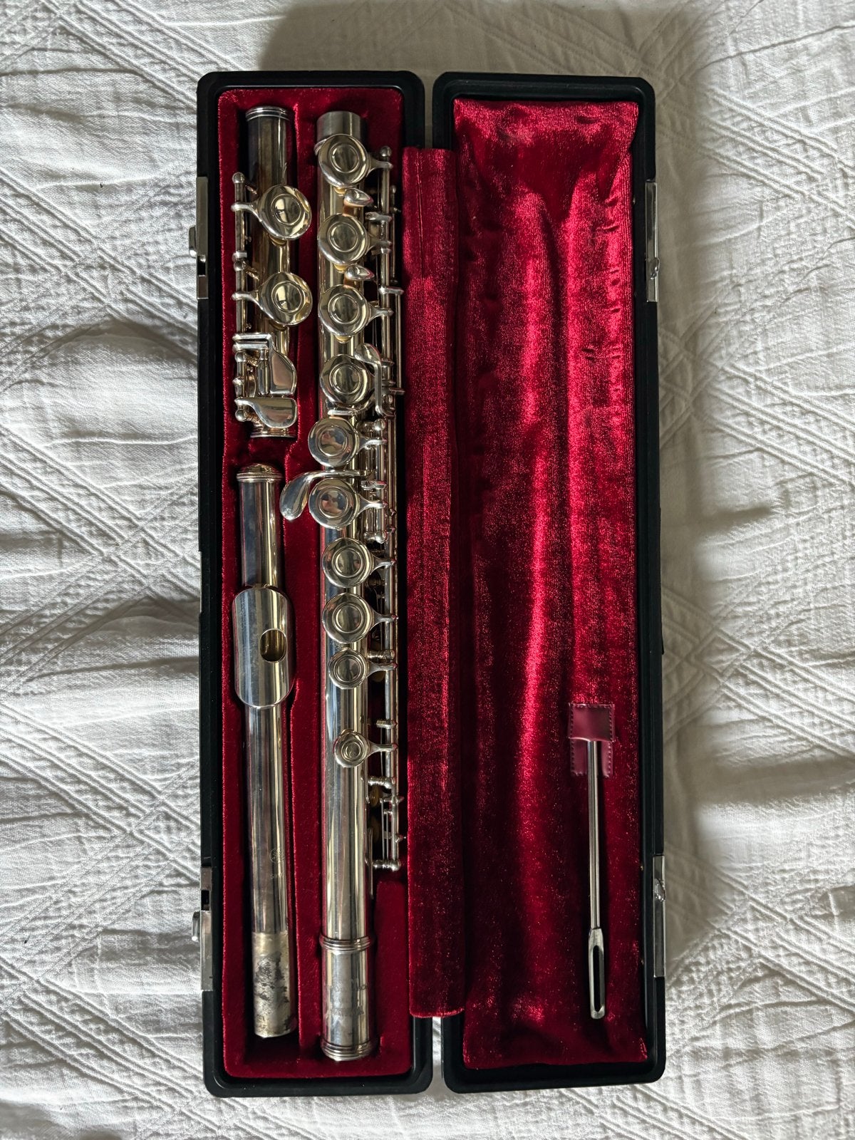Yamaha YFL311 Dwarsfluit met massief zilveren kop, Muziek en Instrumenten, Blaasinstrumenten | Dwarsfluiten en Piccolo's, Ophalen of Verzenden