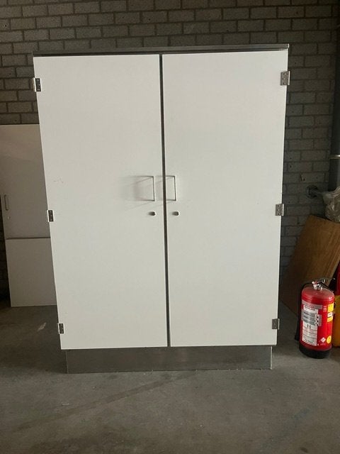 servieskast trespa met rvs frame  3 stuks, Ophalen, Gebruikt, Meubilair