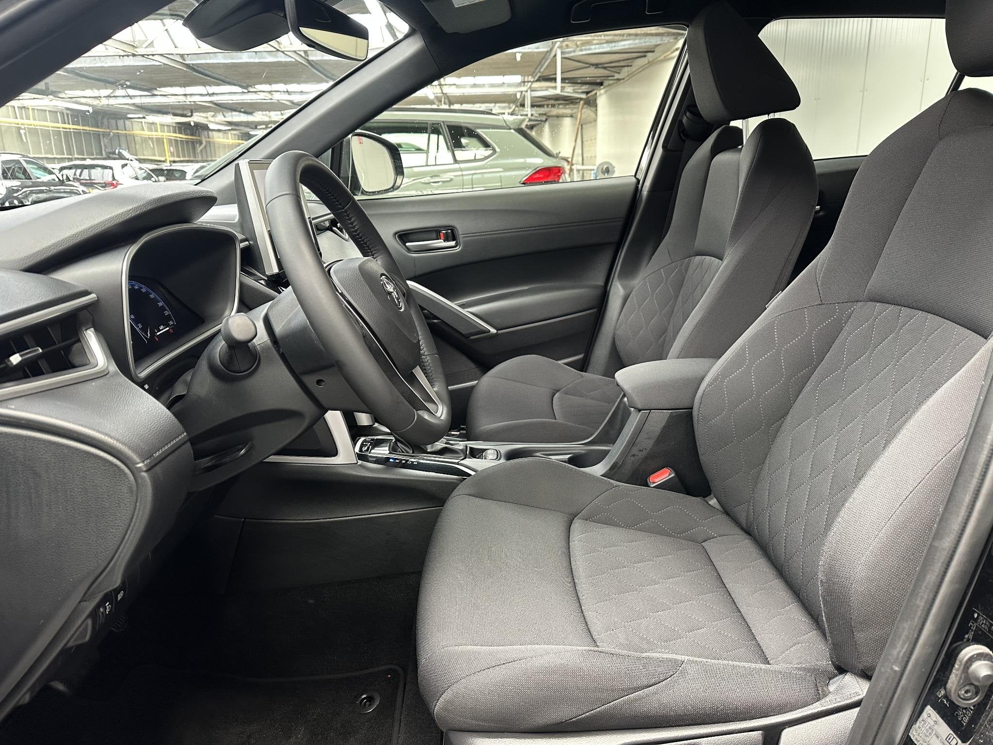 Toyota Corolla Cross Hybrid 140 Style, Auto's, Stof, Gebruikt, Origineel Nederlands, Bedrijf
